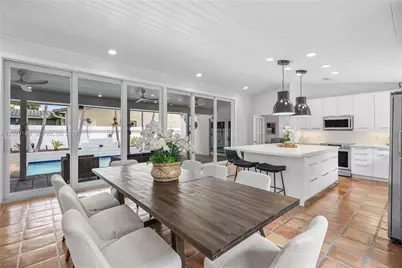 1015 SE 11th Ct, Fort Lauderdale, FL 33316 - Photo 6