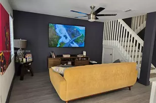 11464 NW 50th Terrace, Doral, FL 33178 - Photo 6