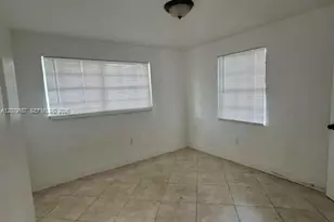 43 Newton Rd, West Park, FL 33023 - Photo 6