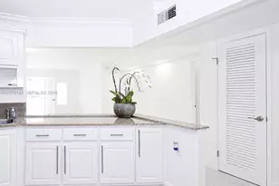 1680 NE 191st St, Miami, FL 33179 - Photo 2