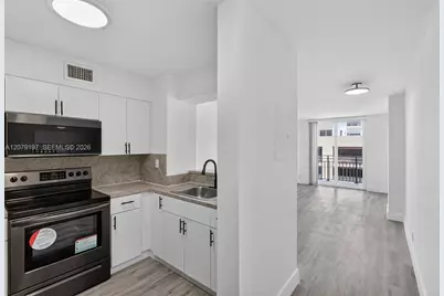 501 SW 1st St #607, Miami, FL 33130 - Photo 14
