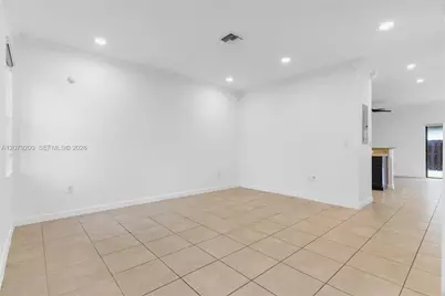 3202 SE 6th St, Homestead, FL 33033 - Photo 12