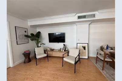 999 Brickell Bay Dr #1105, Miami, FL 33131 - Photo 6