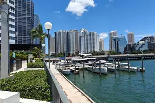 999 Brickell Bay Dr, Miami, FL 33131 - Photo 36