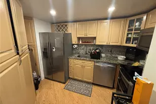999 Brickell Bay Dr, Miami, FL 33131 - Photo 16