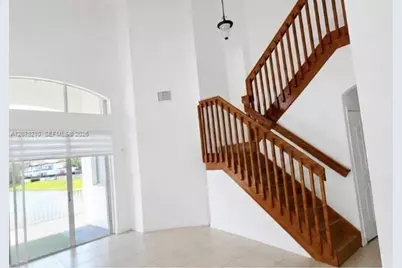 11520 NW 79th Ln, Doral, FL 33178 - Photo 12