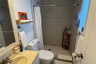 10841 NE 2nd Pl, Miami, FL 33161 - Photo 12