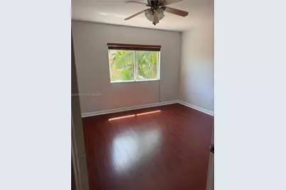 21467 SW 86th Pl, Cutler Bay, FL 33189 - Photo 10