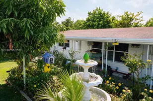2506 Acapulco Dr, Miramar, FL 33023 - Photo 1