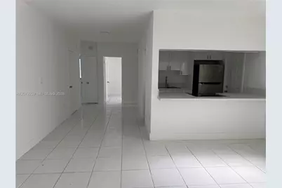 8017 Byron Ave #6, Miami Beach, FL 33141 - Photo 6