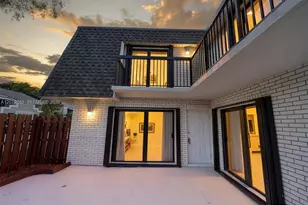 8215 SW 23rd Ct, North Lauderdale, FL 33068 - Photo 20