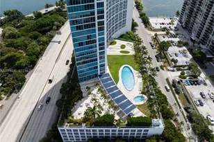 601 NE 36th St, Miami, FL 33137 - Photo 42