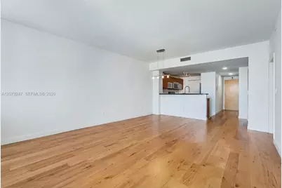 253 NE 2nd St #1007, Miami, FL 33132 - Photo 4