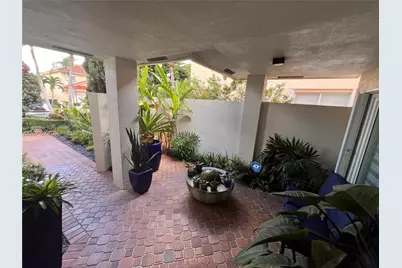 5348 NW 106th Ct, Doral, FL 33178 - Photo 14