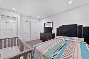 5724 SW 18th St, West Park, FL 33023 - Photo 16