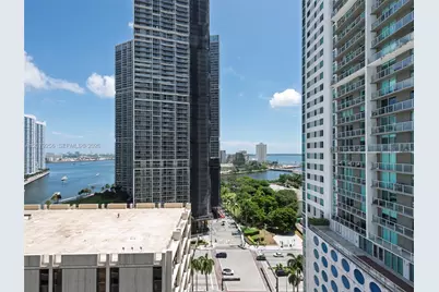 77 SE 5th St #1714, Miami, FL 33131 - Photo 18