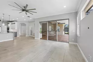 1413 Brilliant Cut Way, Brandon, FL 33594 - Photo 38