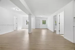 465 NE 165th St, Miami, FL 33162 - Photo 6