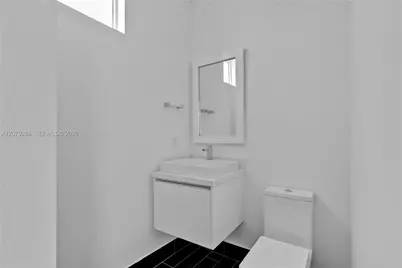 10517 NW 66th St, Doral, FL 33178 - Photo 12