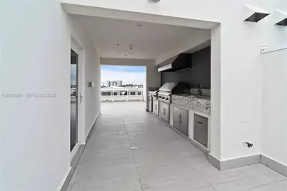 10517 NW 66th St, Doral, FL 33178 - Photo 16