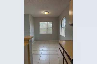 9999 Summerbreeze Dr #119, Sunrise, FL 33322 - Photo 4