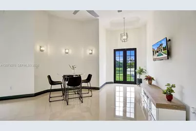 3311 SW 118th Ter, Davie, FL 33330 - Photo 14