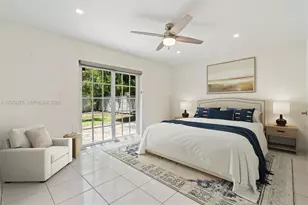 684 NE 35th St, Oakland Park, FL 33334 - Photo 6
