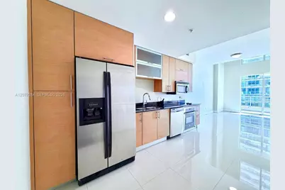 60 SW 13th St #1808, Miami, FL 33130 - Photo 2