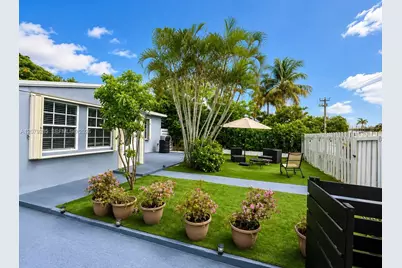 307 SW 15th St #1, Fort Lauderdale, FL 33315 - Photo 4