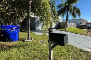 2105 Monroe Terrace, Hollywood, FL 33020 - Photo 16