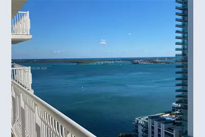 1200 Brickell Bay Dr #2303, Miami, FL 33131 - Photo 2