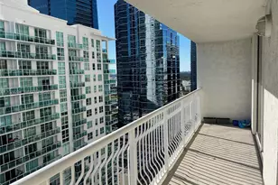 1200 Brickell Bay Dr, Miami, FL 33131 - Photo 6