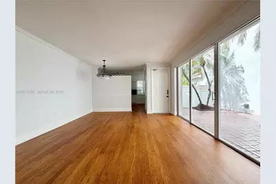 1135 Cliffrose St, Hollywood, FL 33019 - Photo 4