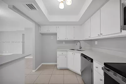 100 Golden Isles Dr #109, Hallandale Beach, FL 33009 - Photo 14