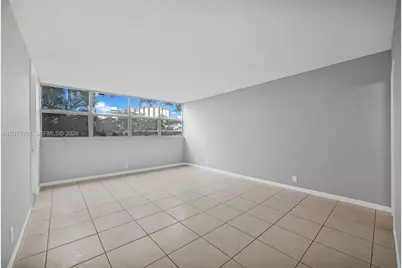 100 Golden Isles Dr #109, Hallandale Beach, FL 33009 - Photo 16