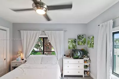 2434 Lincoln St, Hollywood, FL 33020 - Photo 26