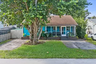 2434 Lincoln St, Hollywood, FL 33020 - Photo 1