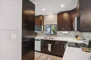2434 Lincoln St, Hollywood, FL 33020 - Photo 14