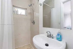 2465 Inagua Ave, Miami, FL 33133 - Photo 24
