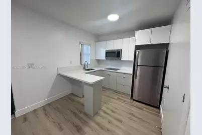 1969 NW 2nd Ct #9, Miami, FL 33136 - Photo 4