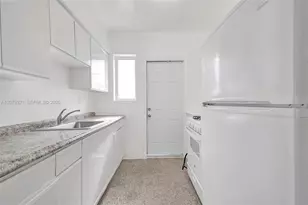 700 82nd St, Miami Beach, FL 33141 - Photo 2