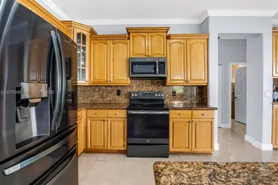 2566 SW 158th Ave, Miramar, FL 33027 - Photo 14