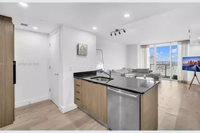 [Address not provided], Miami, FL 33132 - Photo 10