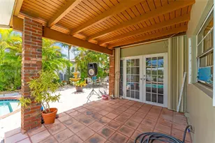 13706 SW 14th St, Miami, FL 33184 - Photo 22