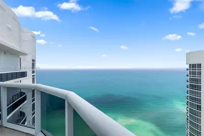 16001 Collins Ave #PH 4307, Sunny Isles Beach, FL 33160 - Photo 2
