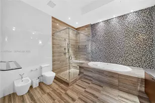 16001 Collins Ave, Sunny Isles Beach, FL 33160 - Photo 34