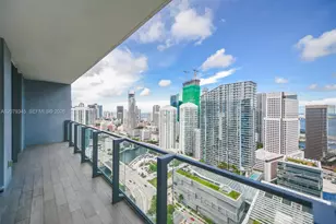 88 SW 7th St, Miami, FL 33130 - Photo 28