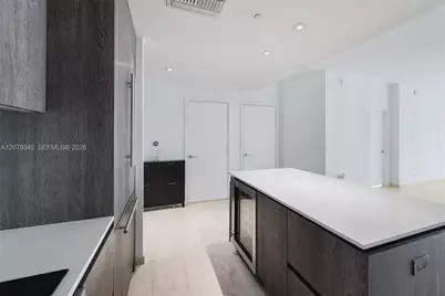 88 SW 7th St #3409, Miami, FL 33130 - Photo 10