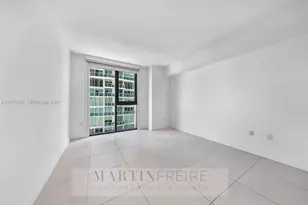 31 SE 6th St, Miami, FL 33131 - Photo 22