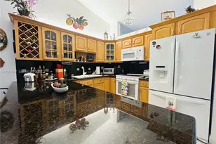 4939 SW 143rd Ave, Miami, FL 33175 - Photo 12